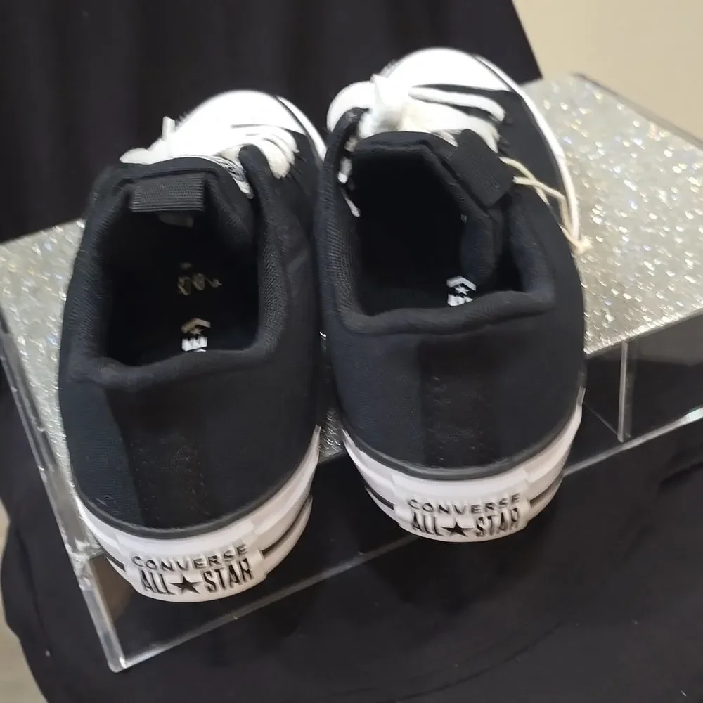 Converse Chuck Taylor All Star Madison Low Top Sneakers- Black